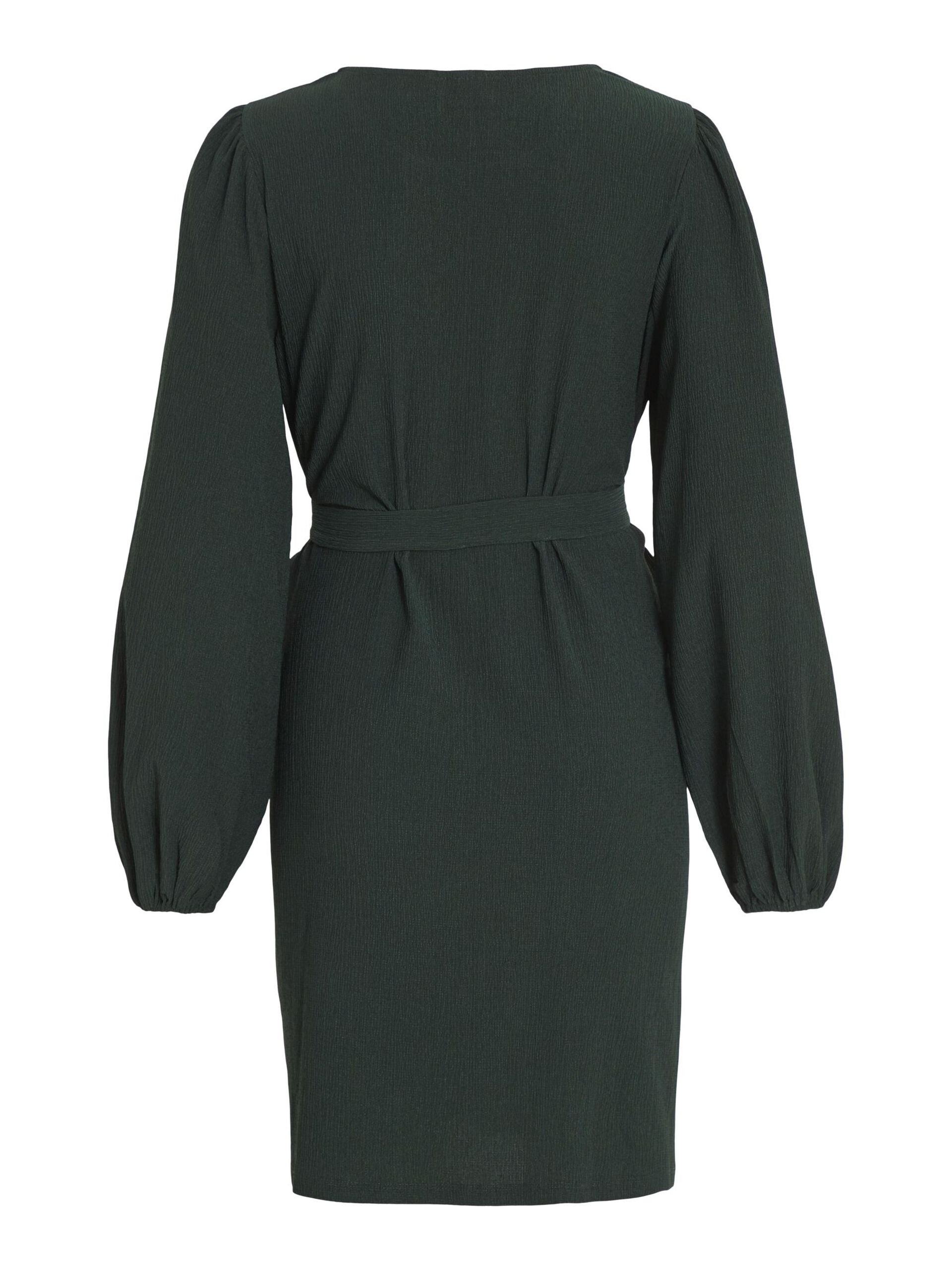 Short dress with belt