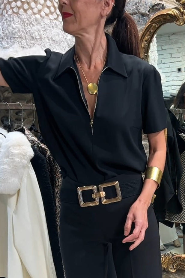 Blouse with shirt collar and zipper