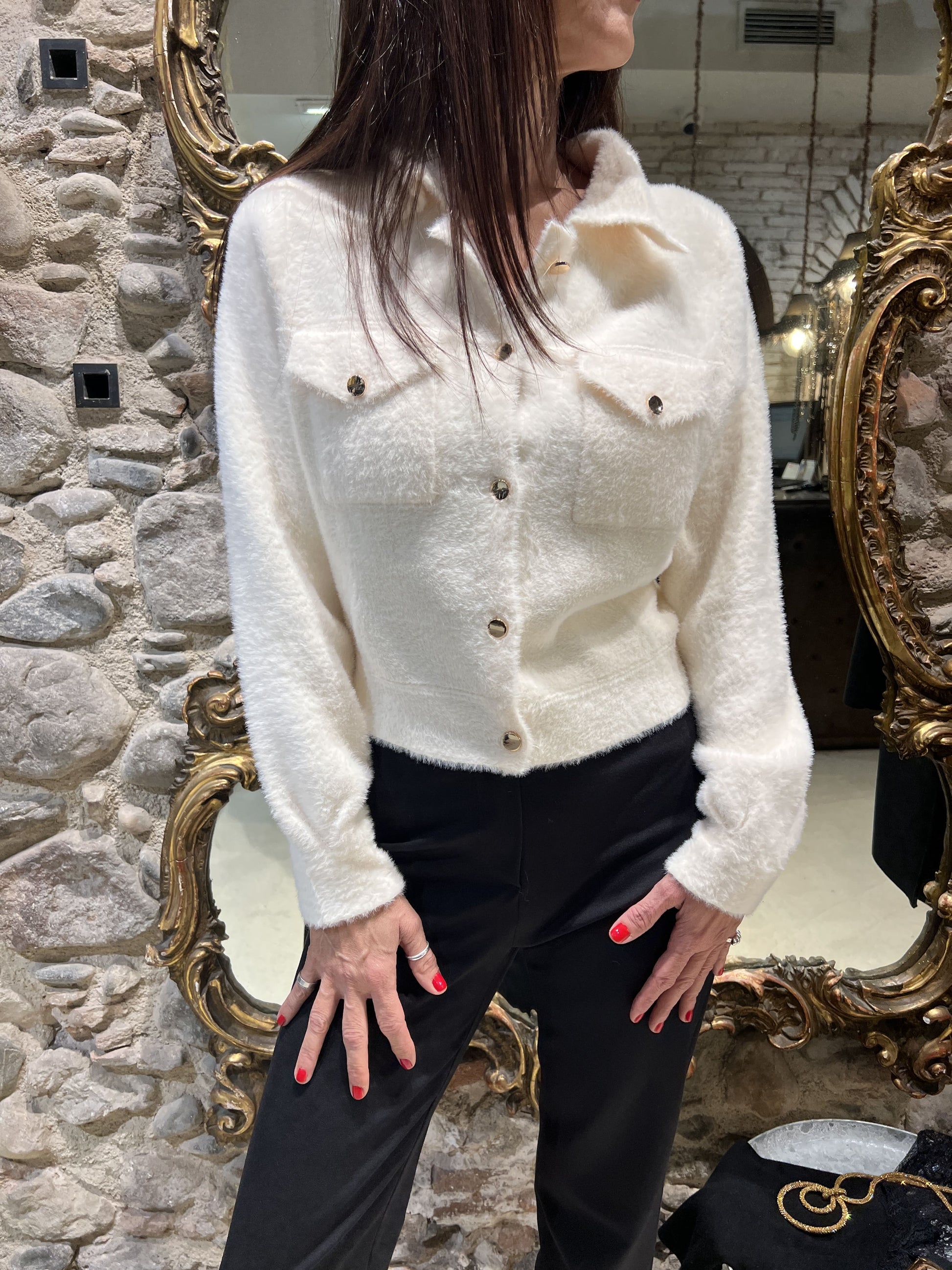 Veste courte en fourrure douce