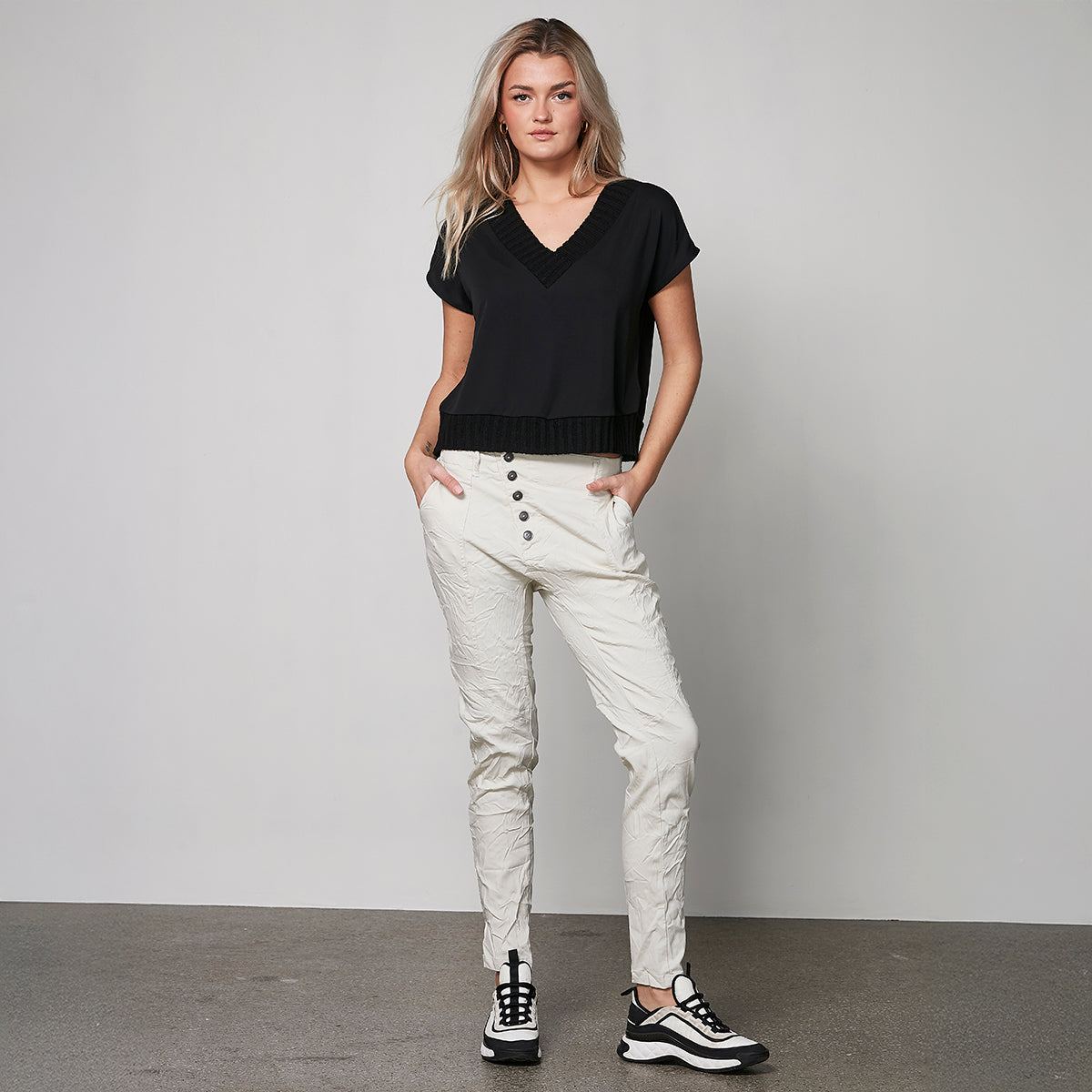 Pantalon TRILLE à boutons en diagonale