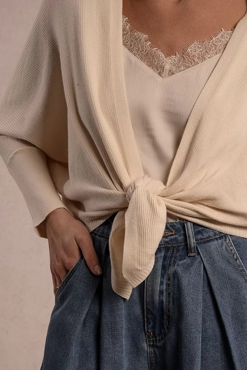 Long-sleeved cardigan with bow