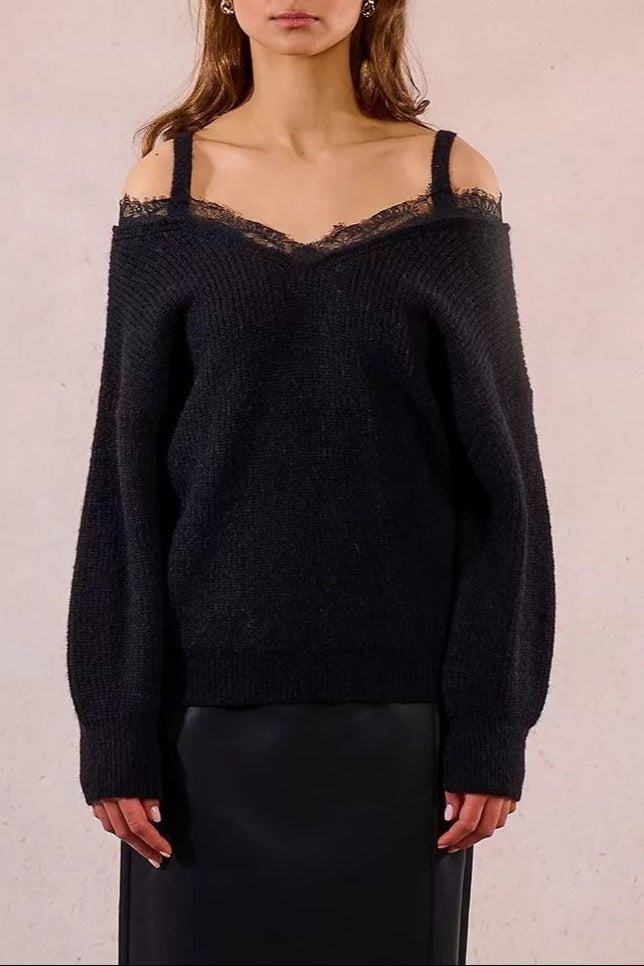 Long-sleeved jersey with lace detail