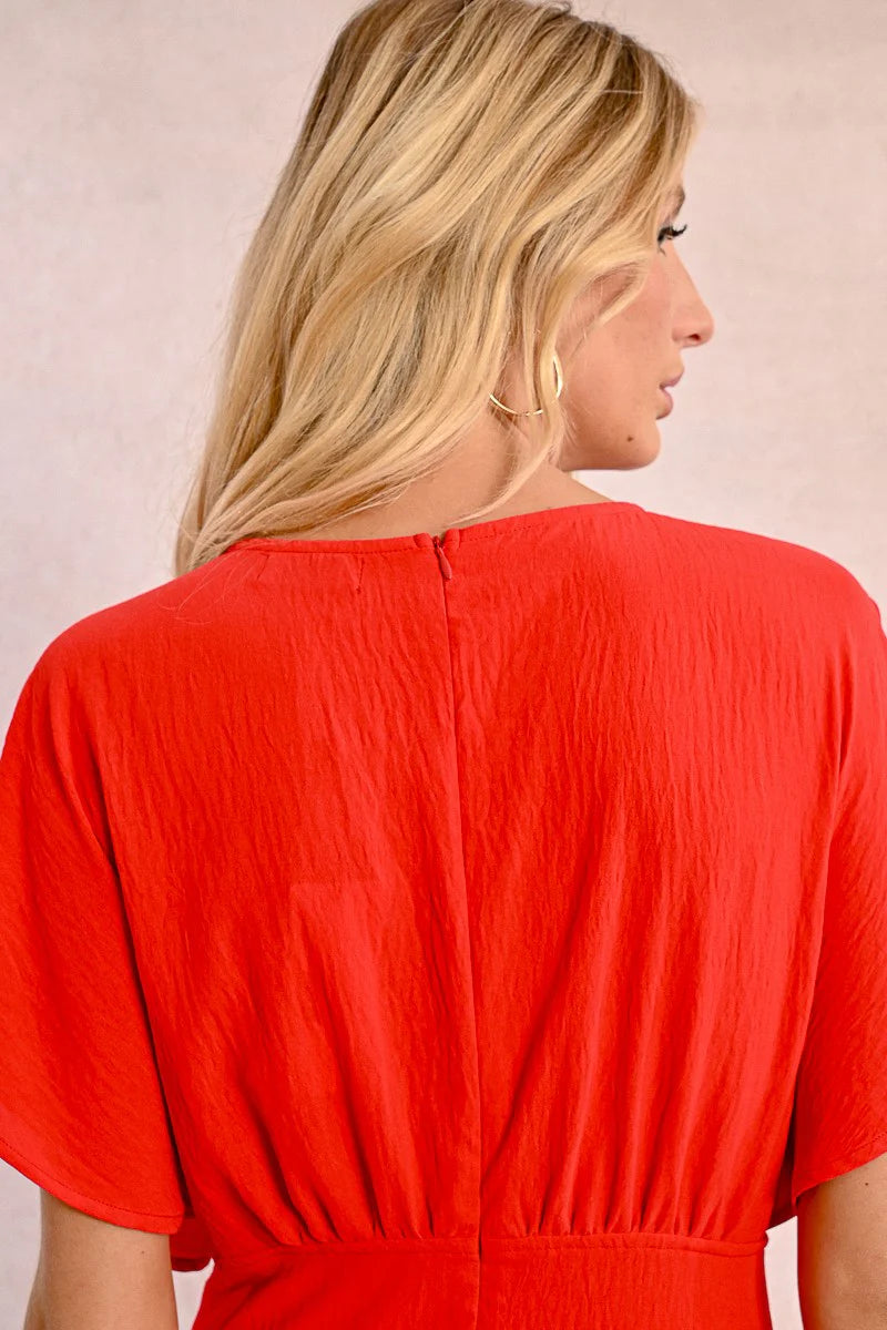 Long flowing dress with short, wide sleeves