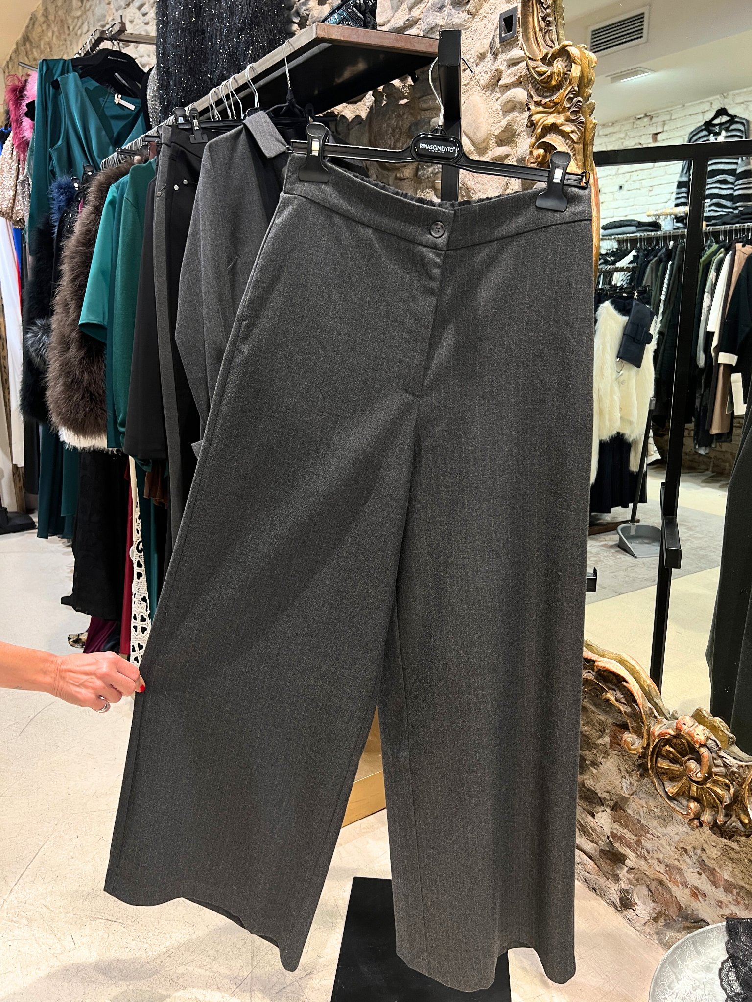 Pantalon gris oversize