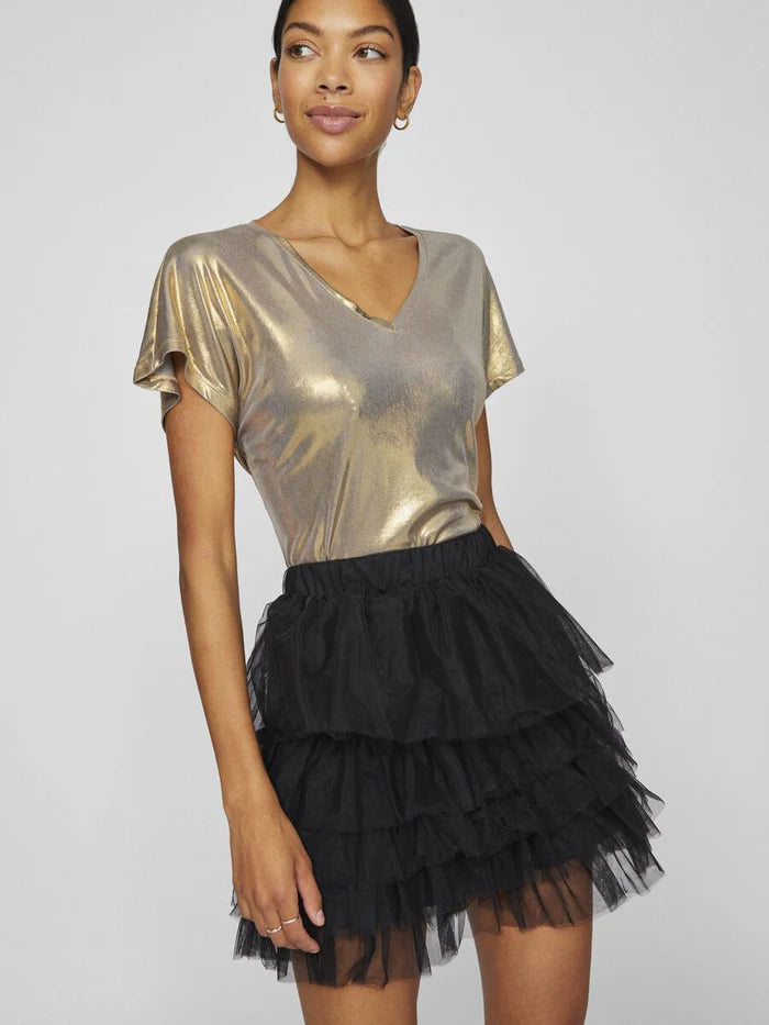 Top dorado brillante con cuello en V