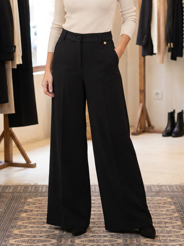 Pantalón negro de pernera ancha