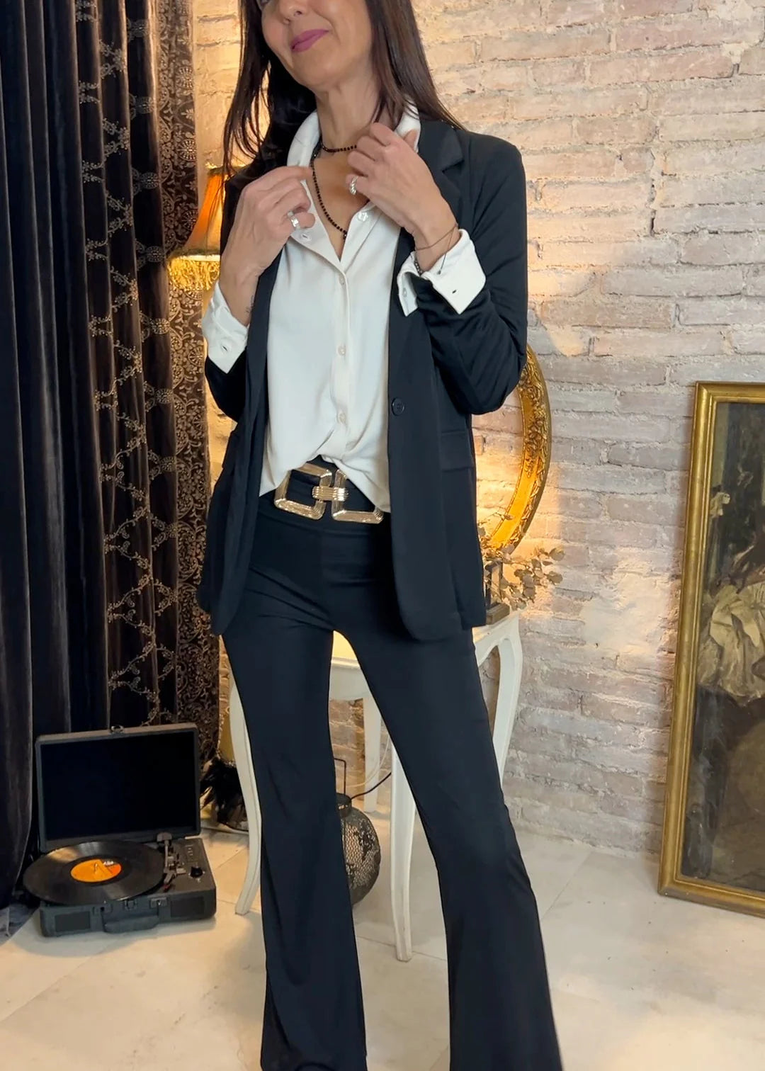 lookbook image shop_this_look_cLwbLj