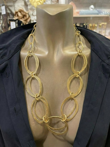 Collar Oros Entrelazados