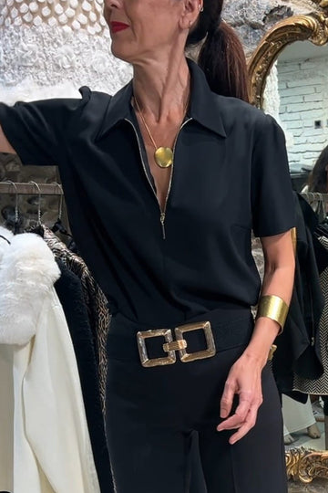 Blouse with shirt collar and zipper 