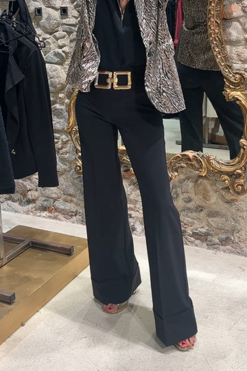 Pantalón alto ancho elegante