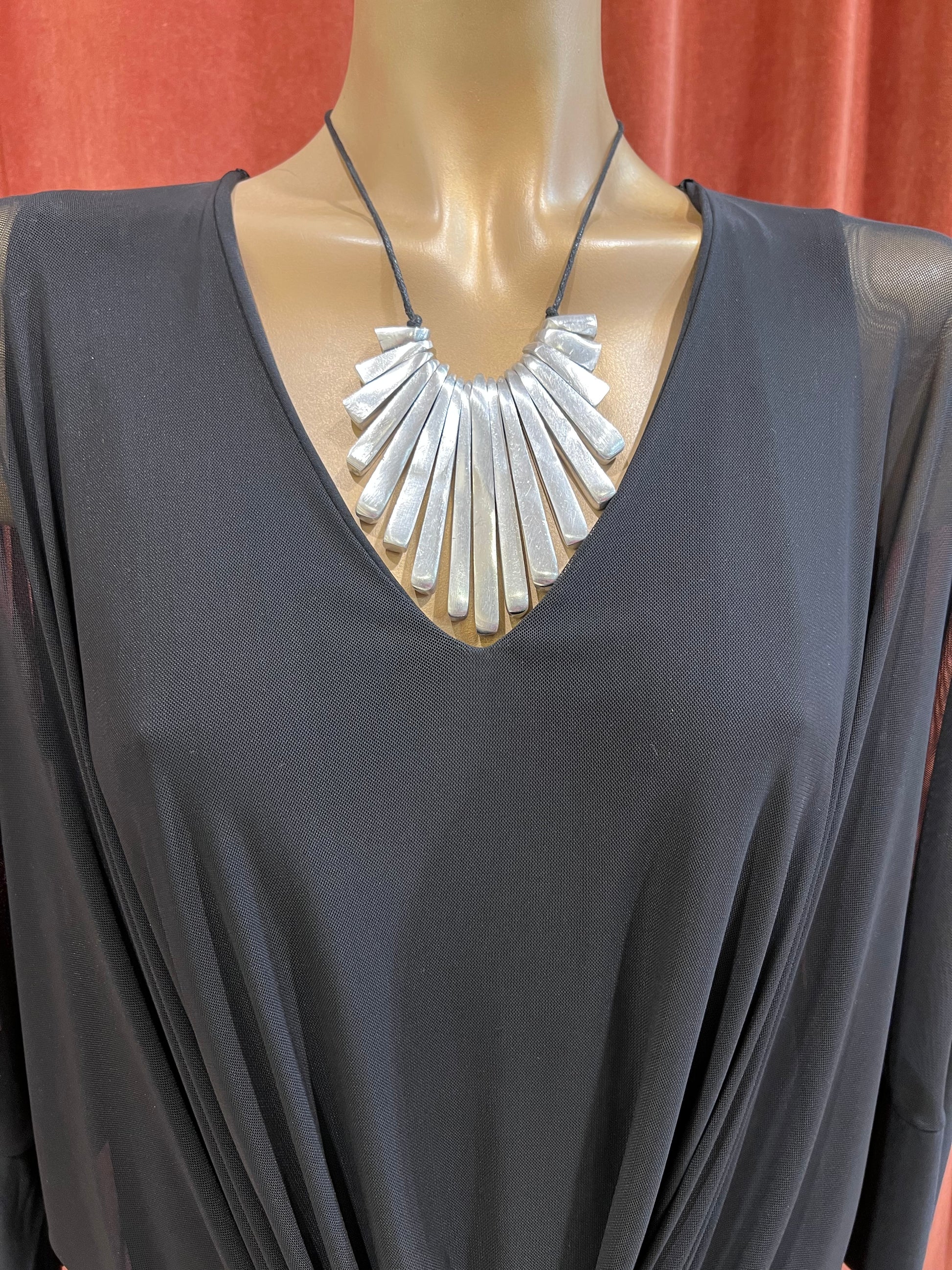 Collar Abanico Plateado