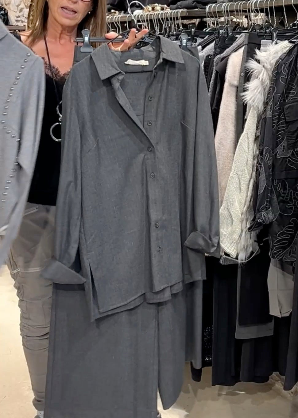 Camisa oversize gris
