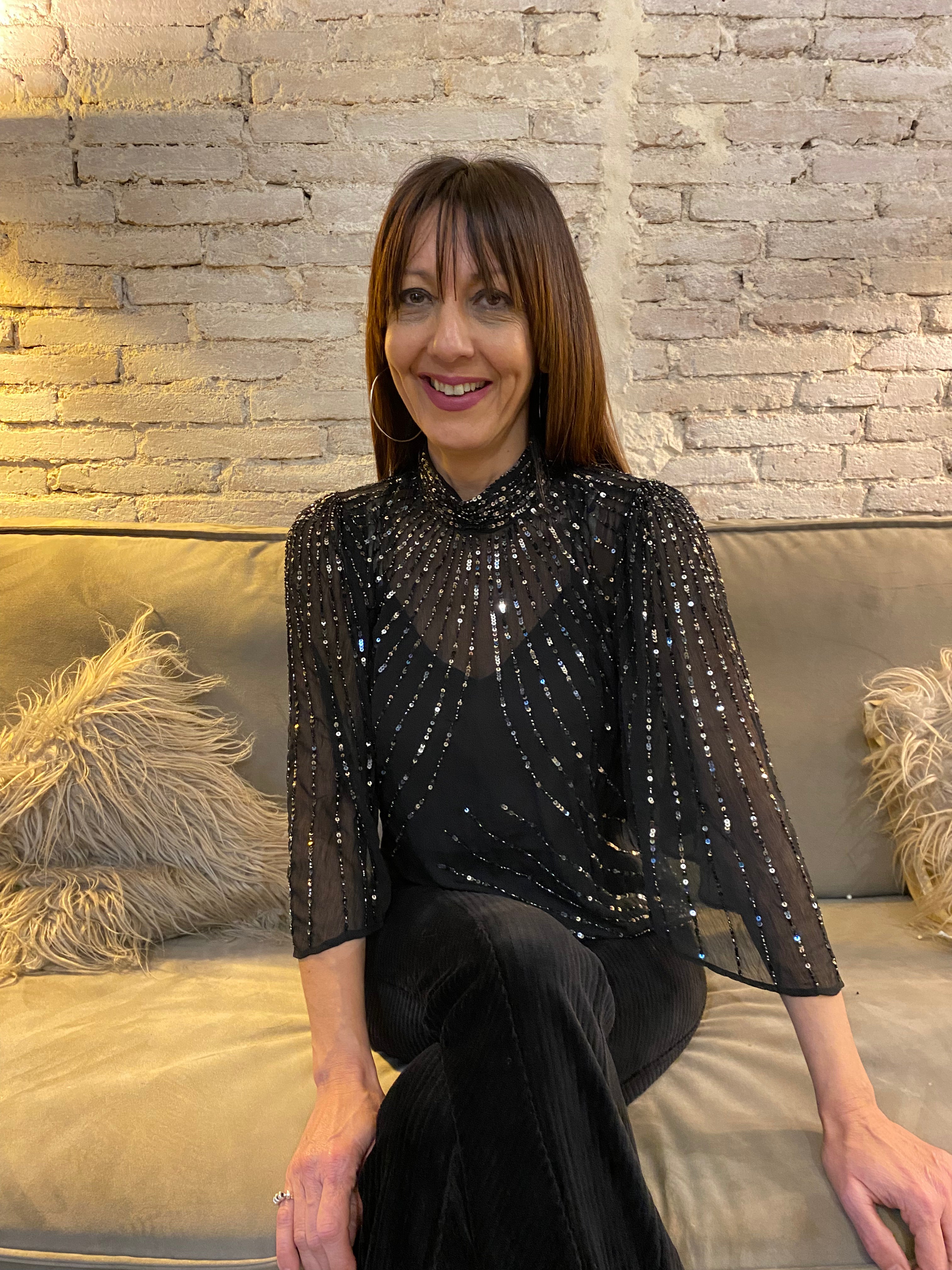 Blusa gasa lentejuelas cuello alto