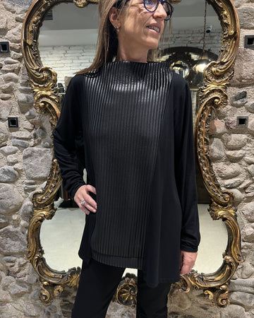 Camiseta jersey plisado efecto cuero