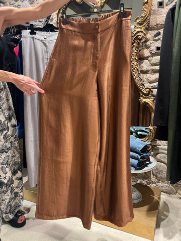 Pantalón ancho satinado