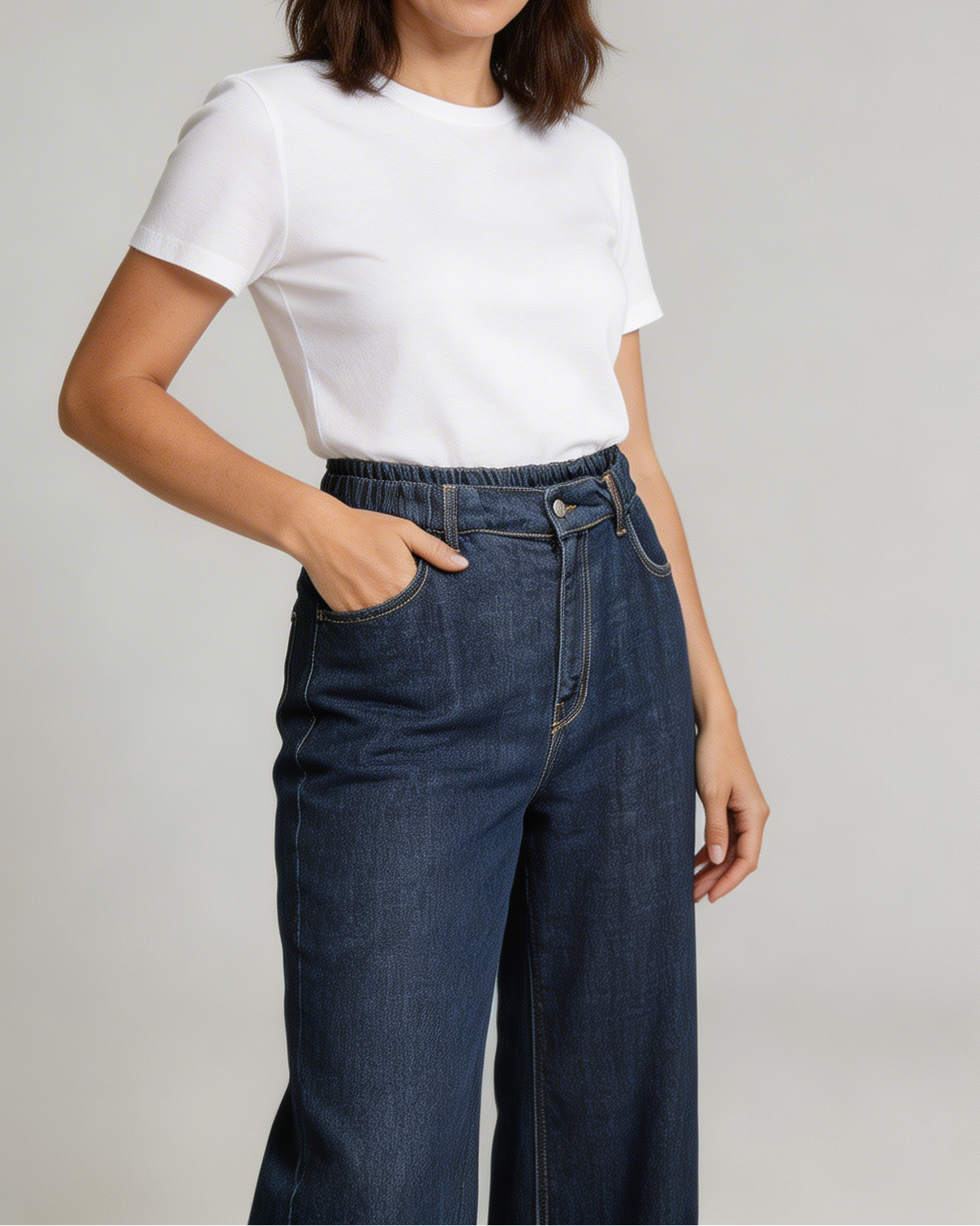 Weite Jeans mit elastischem Bund