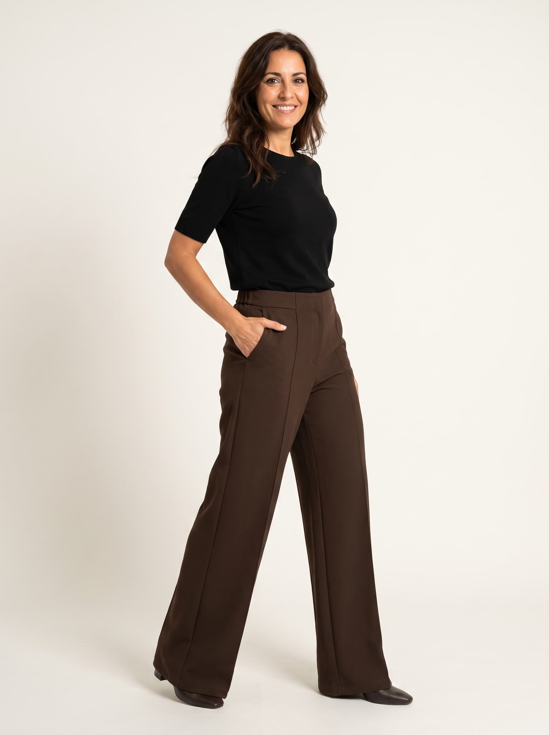 Pantalón Ancho de Tiro Alto con Costura Marcada