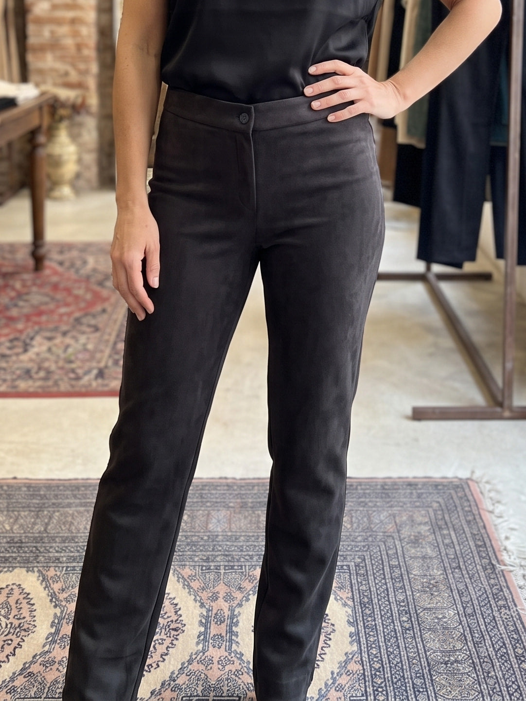 Pantalón negro efecto ante slim